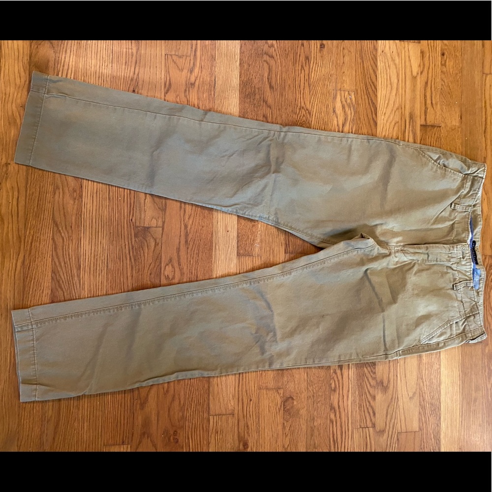 Aeropostale Men’s Khakis